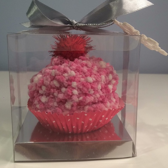 Galentine /Valentine Red or Pink Marble Cake Socks - Picture 5 of 7